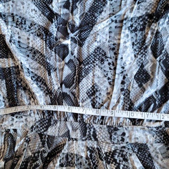 NWOT BCBGMaxAzria Python Print Drop Waist Dress (XS) - Picture 6 of 9
